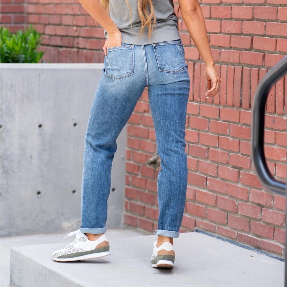 JUDY BLUE LANDER HIGH WAIST BLEACH SPLASH BOYFRIEND REGULAR JEANS SIZE 7 / 28 - Picture 2 of 7